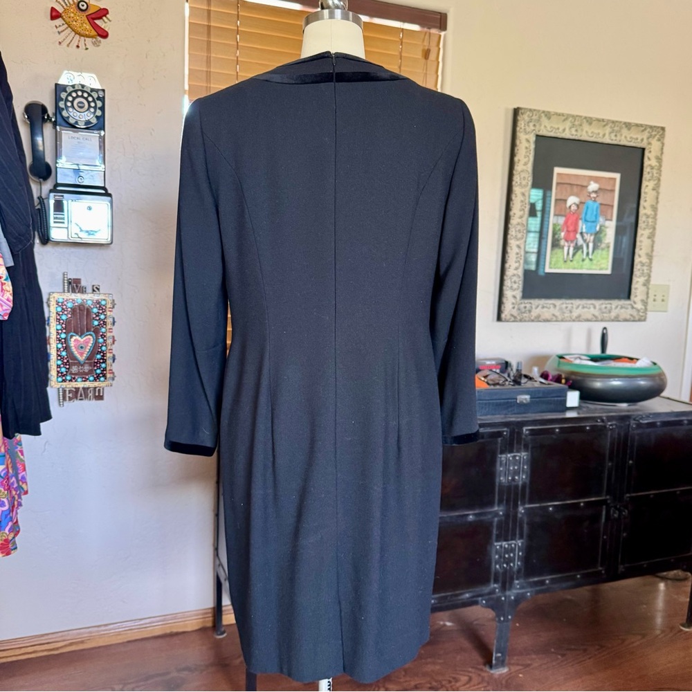 Vintage black crepe Louis Feraud long sleeve dress US 10/12 - Picture 6 of 13